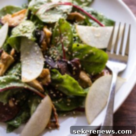 Umami Roasted Shiitake and Asian Pear Salad with Miso Sesame Vinaigrette 7 Roasted Shiitake and Asian Pear Salad with Miso-Sesame Vinaigrette