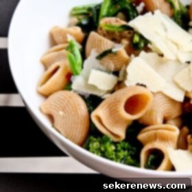Hot Italian Sausage and Rapini Pasta 5 Pasta with Rapini and Hot Italian Sausage