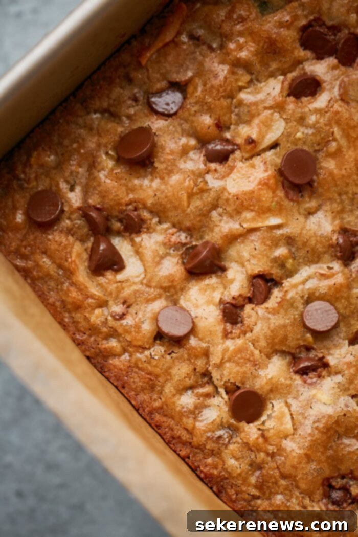 Easy Blondie Recipe and Flavor Variations 9 Baked Blondie Texture