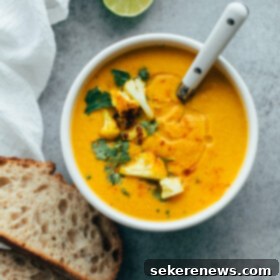 Golden Roasted Cauliflower Soup with Turmeric and Coconut 4 Roasted Cauliflower Soup with Coconut and Turmeric. This healthy cauliflower soup is flavored with Thai chili paste and coconut milk!
