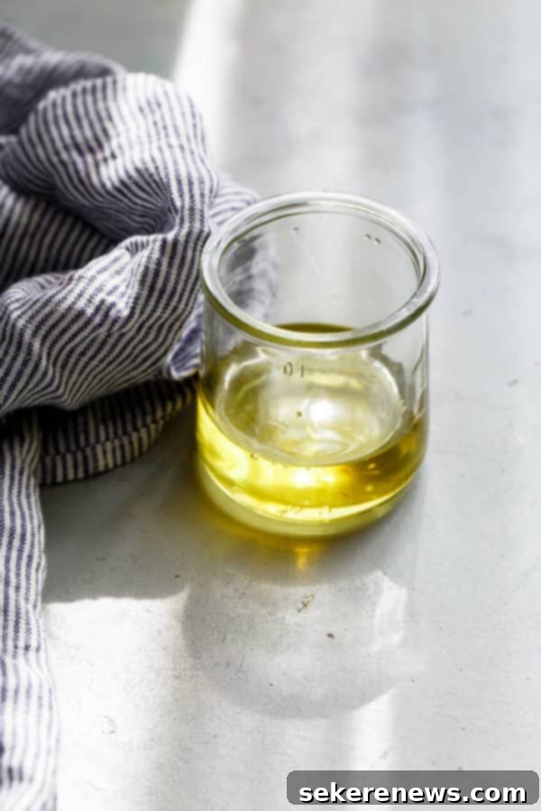 How to Make Crispy Garlic Chips - An easy, no-fuss tutorial on how to make crispy garlic chips at home, and ways to incorporate them into your cooking repertoire. Garlic Infused Oil