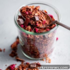 Raspberry Chocolate Chunk Crunch 8 Chocolate Chunk Raspberry Granola