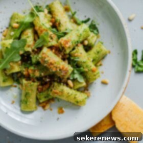 Bright Arugula Pesto Pasta with Crispy Garlic Crumbs 6 Arugula Pesto Pasta with Garlicky Breadcrumbs