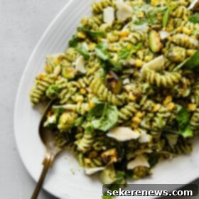 Pistachio Pesto Pasta with Smoky Grilled Corn, Zucchini, and Pecorino 15 Pistachio Pesto Pasta with Grilled Corn and Zucchini