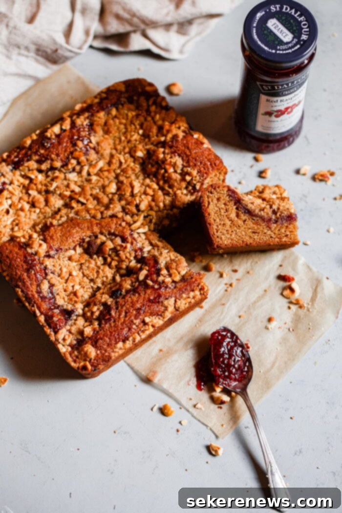 Toasted Hazelnut Raspberry Crumble 18 Hazelnut Raspberry Crumb Cake
