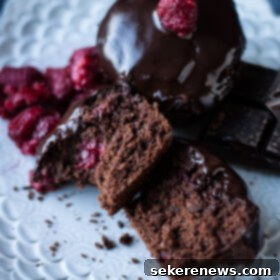 Decadent Raspberry Dark Chocolate Muffins 7 Dark Chocolate Chunk Raspberry Muffins